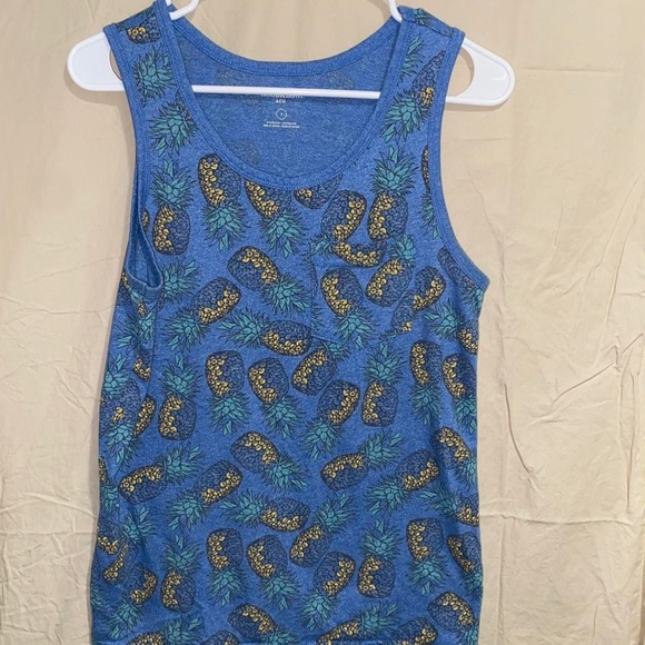 Goodfellow & Co Other - Pineapple Graphic Tank Top
